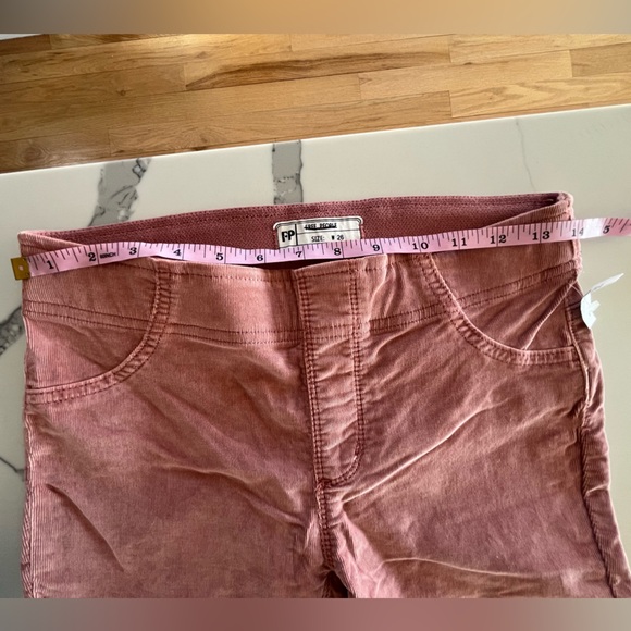 Free People - Penny Pull-On Low-Rise Flare Corduroy Pants - Mauve Pink - Size 26 - Picture 9 of 15